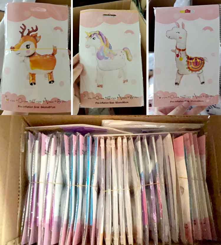 Animal foil balloon with wheels